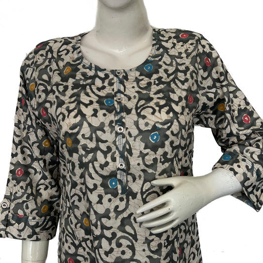 Women round neck batik print grey Kurti - 061460